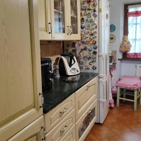 דירה - Sleeps 2 Balcony Wifi Parking Culla